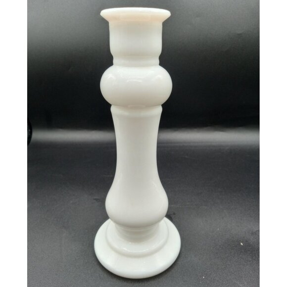 EO Brody Co White Milk Glass Candlestick Flower Bud Vase M-118 Vintage 8 Inch - Picture 5 of 16